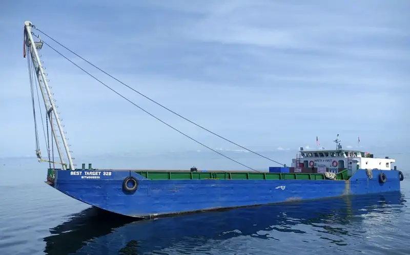 Best Target 328, anchor handling vessel