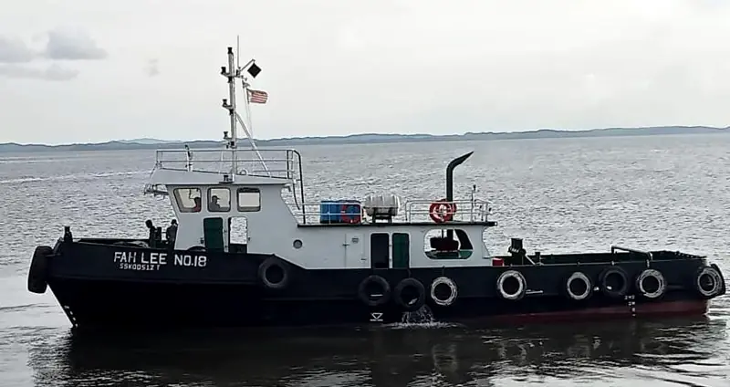 Fah Lee No. 18, tug boat